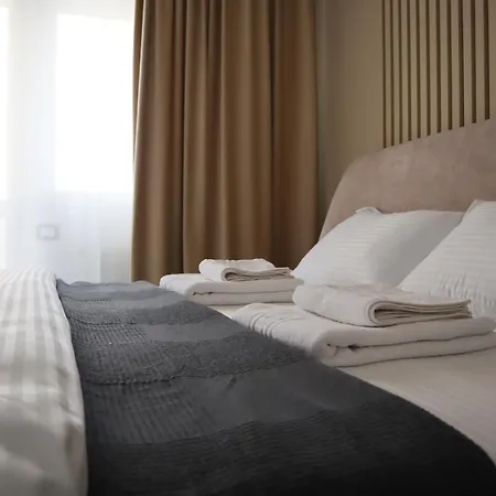 Karimi - Grand Kristal Bukarest