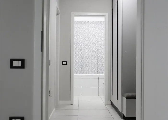 Karimi - Grand Kristal Bükreş